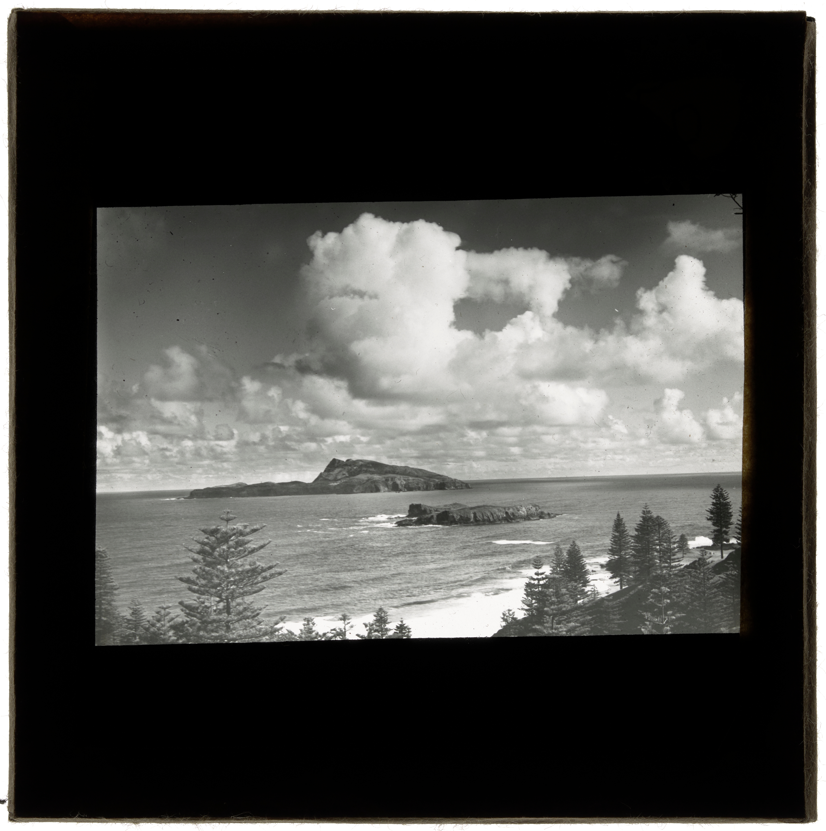View of Phillips Island (from Norfolk Island)