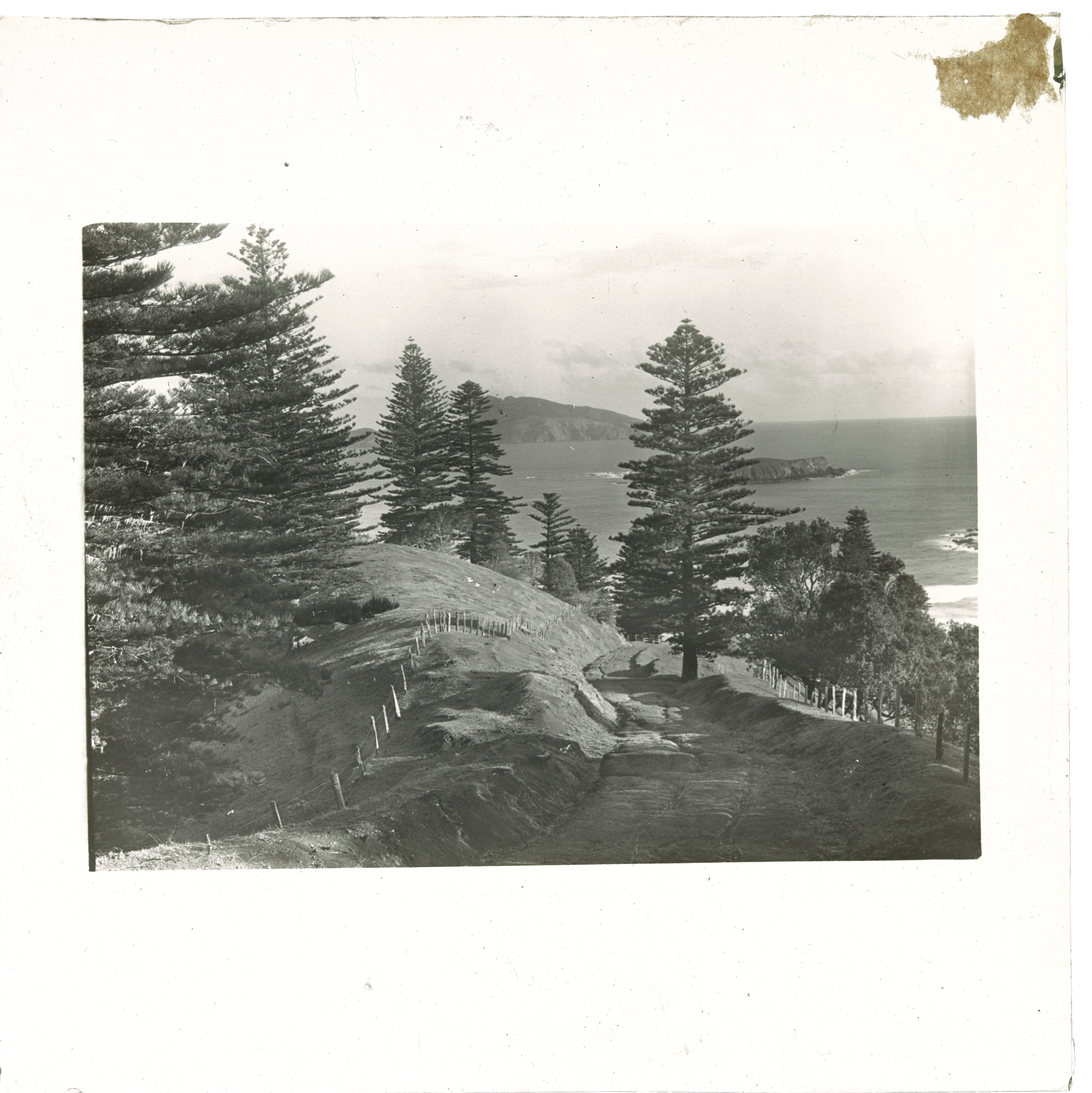 Bloody Bridge Valley Road, Norfolk Island