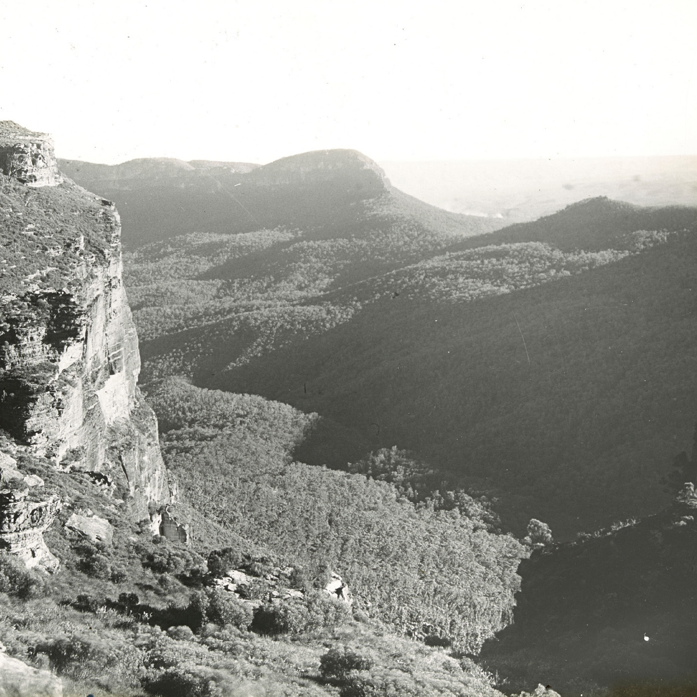 Mount Solitary at Narrow Neck Wolgan, Leura, NSW