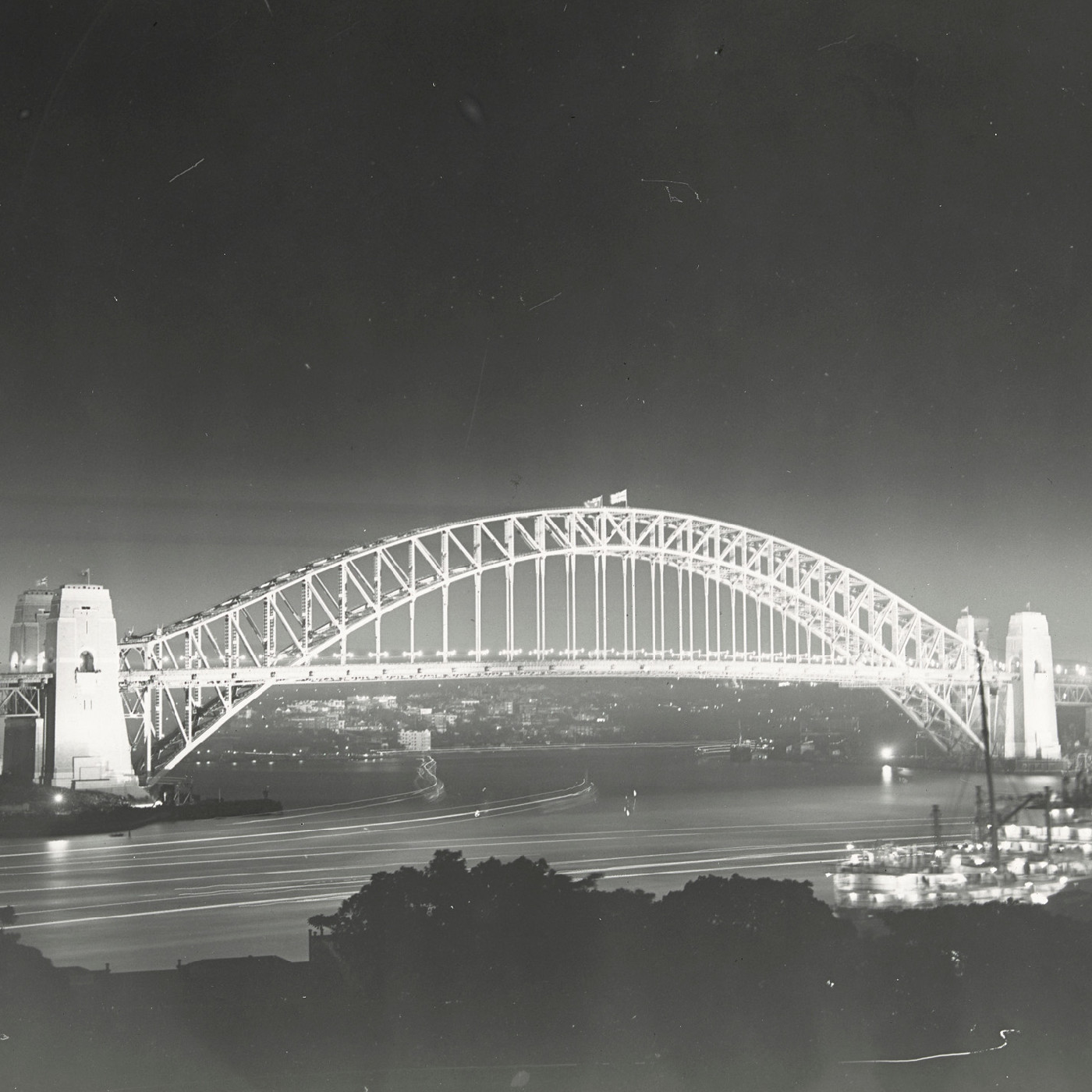 Sydney Harbour Bridge at night