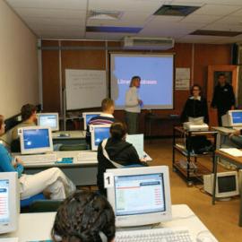 Students using Library computers, Training Room 1, Fisher Library, 2002