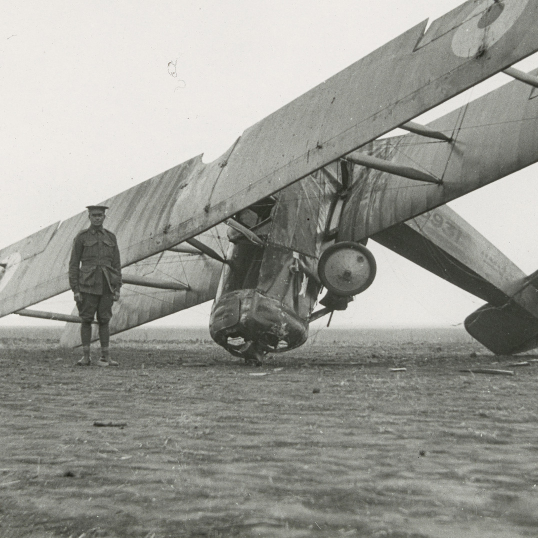 Soldier next to place of crash landing