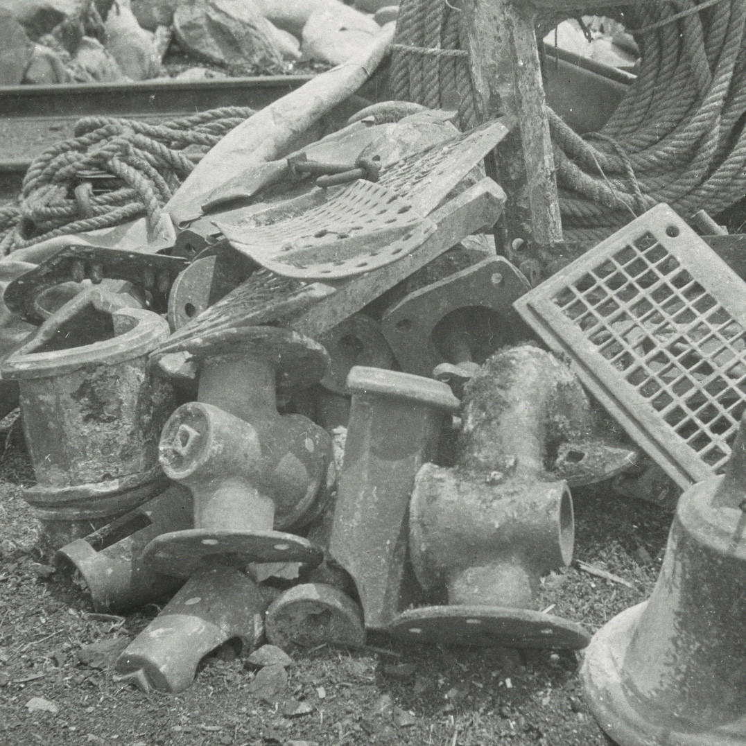 "What the diver sent up", South Coast, N.S.W.