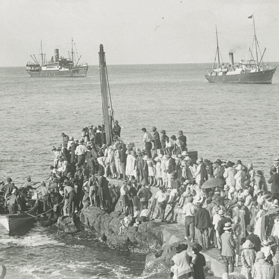 Himemoa and Marsina at Cascades Landing, Norfolk Island