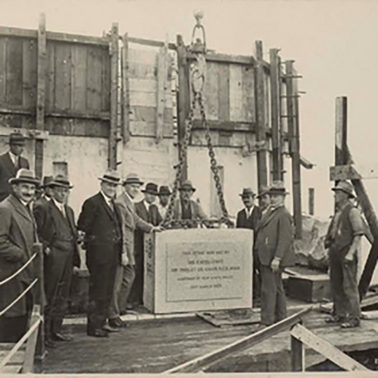 Sydney Harbour Bridge and city railway construction, Volume 3
